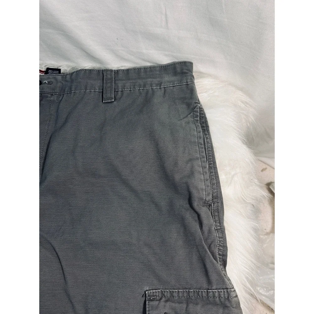 Chaps Mens Gray Cargo Shorts 100% Cotton Multi‎ Pocket Utility Casual Size 36